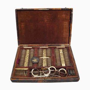 Caja oftálmica de American Optical Co. de finales del siglo XIX