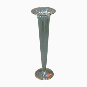 1970er Murano Cornet Vase - Grün schillerndes Glas mit goldenen Akzenten