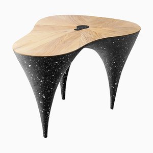 Contemporary Curved Oak & Black Concrete Coffee Table by Donatas Žukauskas