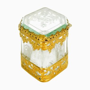 Cofanetto in bronzo dorato e cristallo molato della fine del XIX secolo