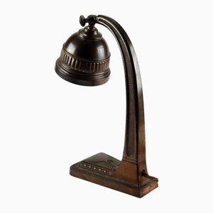 Lámpara de mesa modernista de cobre de principios del siglo XX