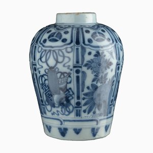 Delft Blue and White Floral Chinoiserie Jar Delft, 1680-1690