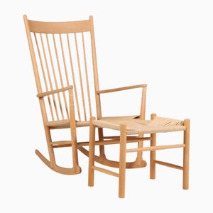 Schaukelstuhl mit Fußhocker von Hans J. Wegner, 2er Set