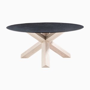 the Rotonda Table by Mario Bellini for Cassina