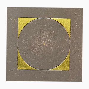 Aryana Gyselinck, La geometria sacra dell'Ariete, acrilico e foglia d'oro su legno inciso, 2025