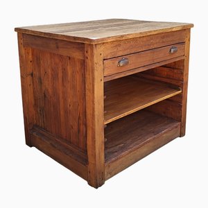 Comercio de muebles de madera
