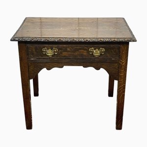 Mesa auxiliar inglesa de roble, siglo XIX