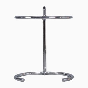 Mesa E 1027 ajustable de Eileen Gray para Classicon