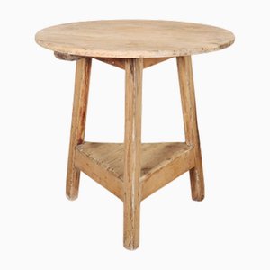 Welsh Pine Cricket Table