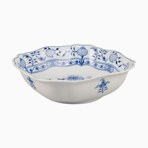 Blue Onion Pattern Square Bowl in Hand-Painted Porcelain, Meissen, Germany