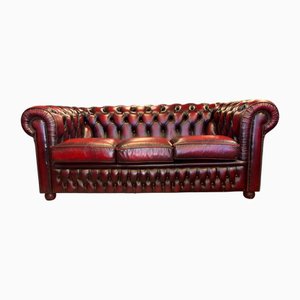 Vintage Chesterfield Sofa in Oxblood Leather