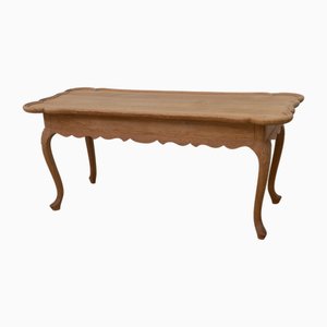 Mesa de centro danesa escultural de roble atribuida a Frits Henningsen, años 40