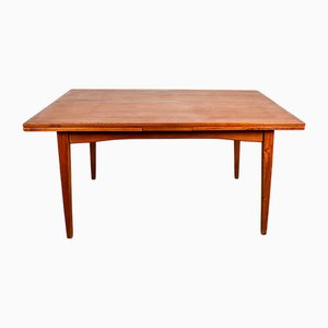 Large Danish Extendable Teak Dining Table Model 145 by Willy Sigh for Sigh&son 1960.