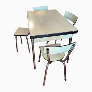 Gelber Vintage Tisch aus Resopal mit Stühlen und Hocker, 1950er, 5 . Set