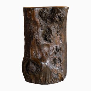 Mesa escultural de madera orgánica
