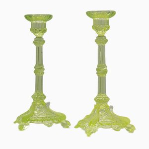 Uranglas Kerzenständer von Vallerysthal & Portieux, 1950er, 2er Set