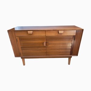 Kompakter Mid-Century Sideboard aus Nussholz Minty, 1960er