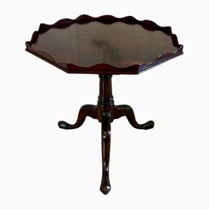 Antiker George III Couchtisch aus Mahagoni, 1800er