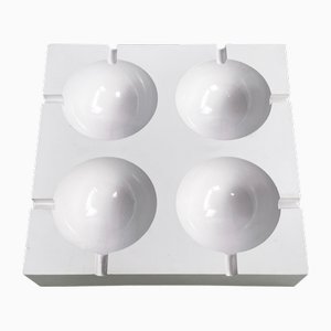Italian Modern White Plastic Ashtray by Giorgio Soavi for Olivetti, 1960s