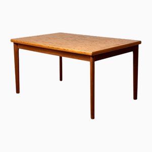 Mesa de comedor de roble y haya con extensiones ocultas, Dinamarca, años 50
