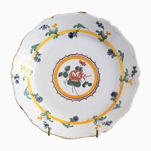 Assiette Rose Jaune et Verte de Nevers Faience, 19ème Siècle