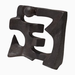 Camille Le Dressay, Escultura de pared Gimmik 1, década de 2000, arenisca