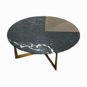 Petite Table Basse Radius Dorée par Alex Mint