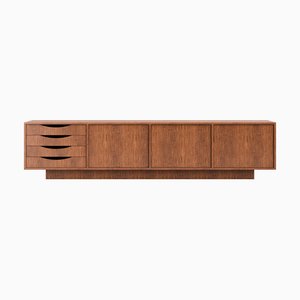 Langes braunes Sideboard von Pastform Furniture