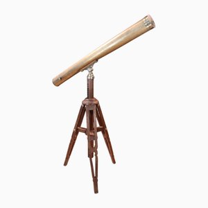 Telescopio su supporto, XIX secolo