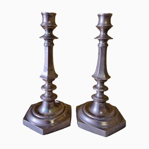 Candeleros franceses de latón. Juego de 2