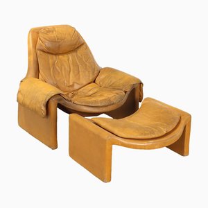 Set of P 60 Armchair and Ottoman attributed to Vittorio Introini for Saporiti Italia