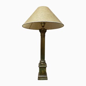 Lampada da tavolo vintage a forma di colonna corinzia
