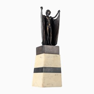Carl Kauba, Scultura articolata di donna, 1900, Bronzo su base in marmo