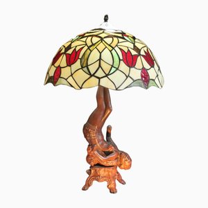 Tischlampe mit figuraler Basis aus schwerer Bronze im Stil von Tiffany