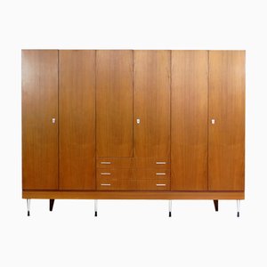 Mid-Century Moderner Sechstüriger Kleiderschrank aus Teak, 1960er