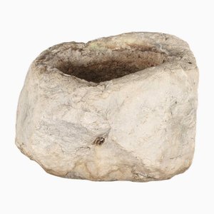 Vaso o vaso in pietra da giardino terrazzato intagliato da un unico blocco