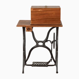 Sewing Machine from Singer, 20th Century