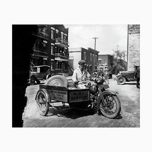 Geretteter, archivierter Fine Art Print, 1930