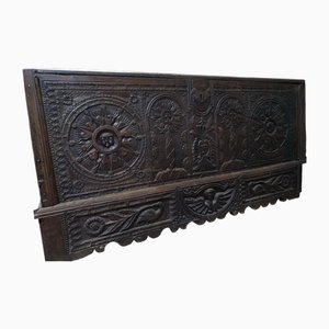 Commode Gothique Tardif en Noyer