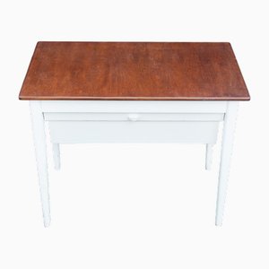 Mesa escandinava de nogal, años 30