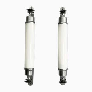 Zylindrische italienische Art Deco Wandlampen aus Opalglas & Metall, 1930er, 2er Set