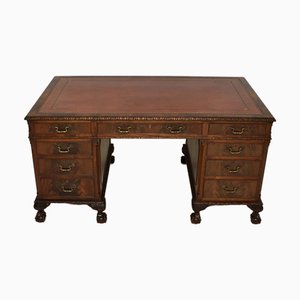 Antiker Chippendale Schreibtisch mit Sockel, 1900er