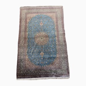 Alfombra oriental vintage de seda Qom tejida a mano, años 80