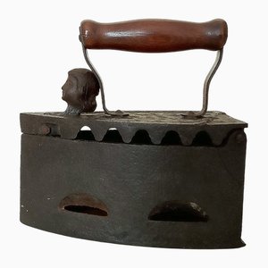Fer à Repasser avec Manche en Bois, 1900s