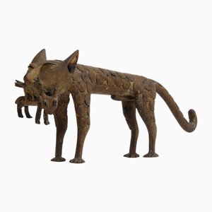Estatua conmemorativa de bronce del pueblo Fon, Benin, años 50