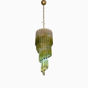 Lámpara de araña en espiral de cristal de Murano con 54 prismas Quadriedri en verde sombreado, años 90