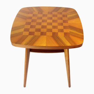 Table Basse d'Échecs Mid-Century en Noyer, Ex-Tchécoslovaquie, 1960s