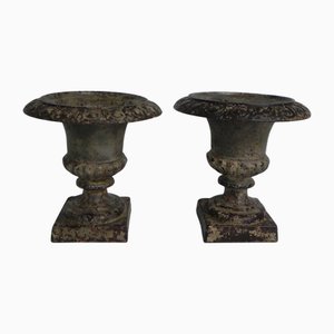 Antike Medicis Gartenvasen aus Gusseisen, 1890er, 2er Set