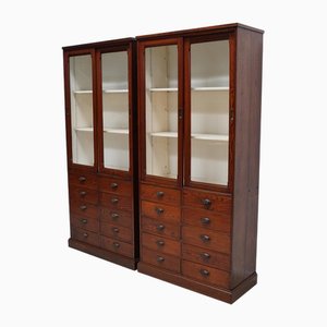 Großer antiker belgischer Apothekerschrank aus Pechkiefer, 1900er