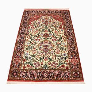 Alfombra Qom de seda tejida a mano